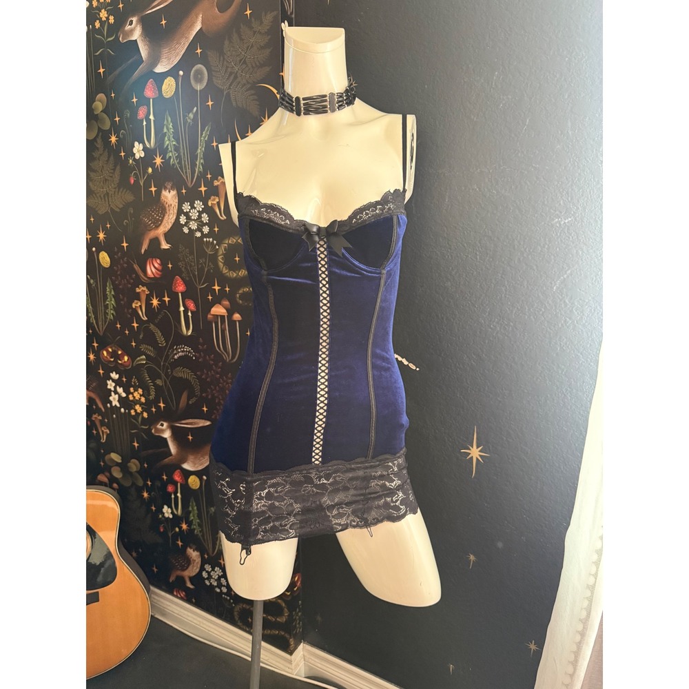Fredericks of Hollywood Blue Velvet Lace Corset Chemise Garter Lingerie Large